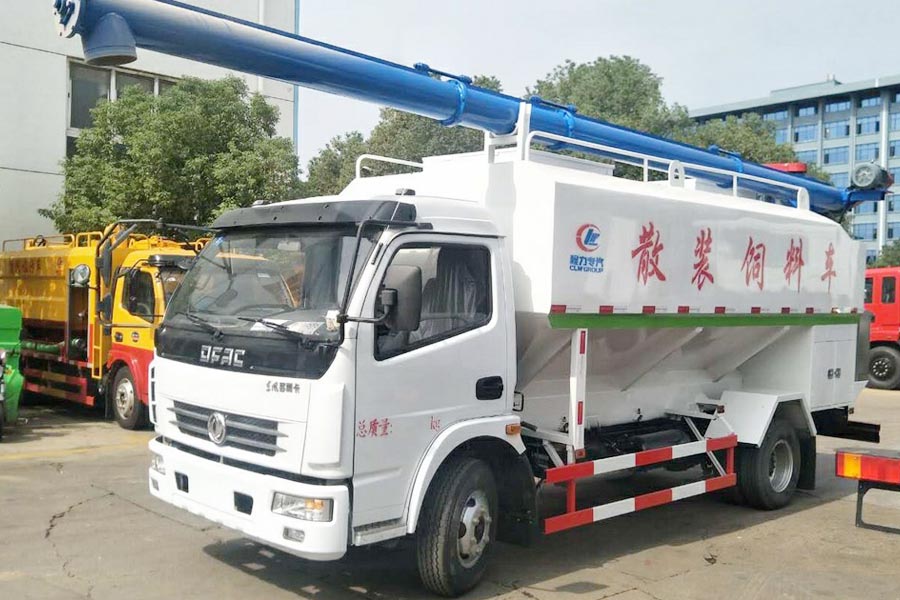 東風(fēng)多利卡12方(6噸)散裝飼料運(yùn)輸車